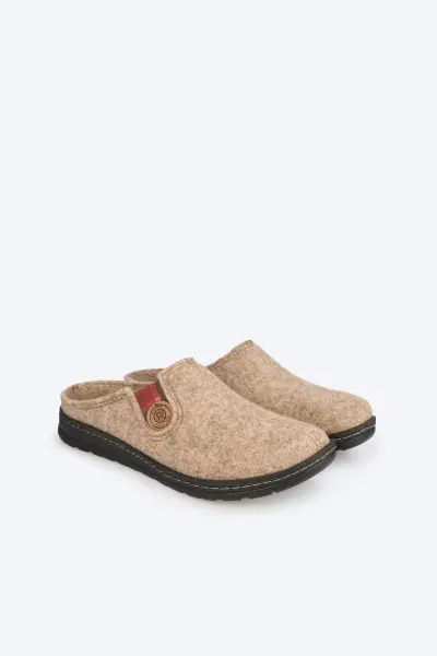 Product image of the product “Asiago Clog - Felt 0”