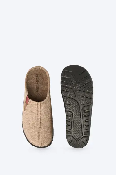 Product image of the product “Asiago Clog - Felt 0”