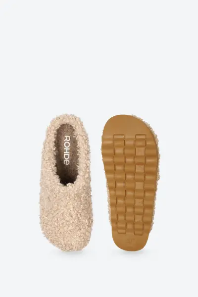 Artikelbild des Artikels “Foggia Clog - Plüsch 37“