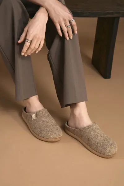 Artikelbild des Artikels “Tortara Clog - Filz “